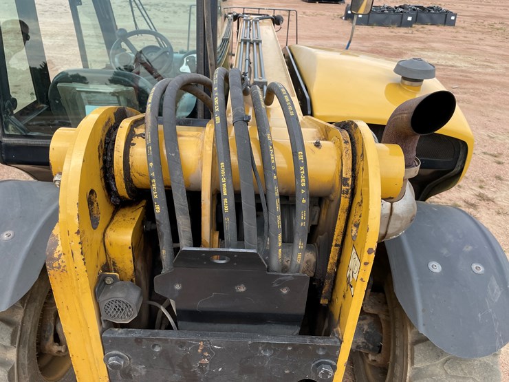 caterpillar-th255c-image-15