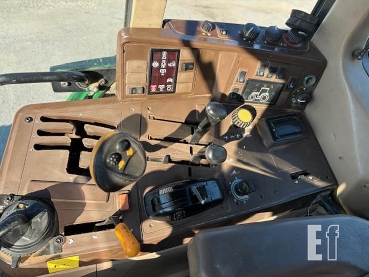 john-deere-6410-image-10