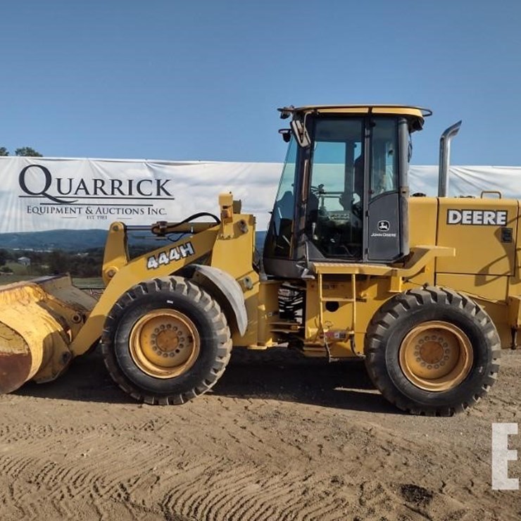 2003 DEERE 444H