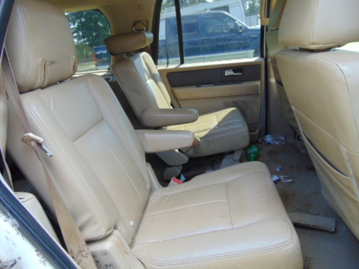 2007-ford-expedition-image-4