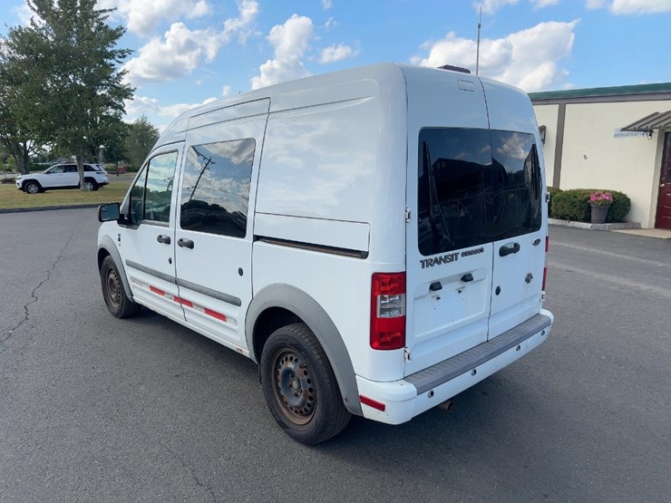 2013-ford-transit-connect-image-3