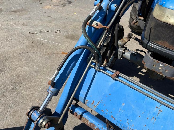 new-holland-tc45d-image-24
