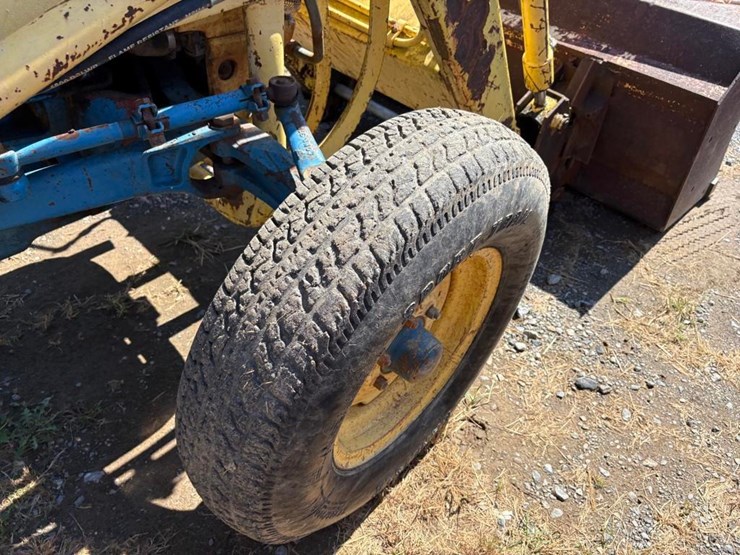 ford-3400-image-14