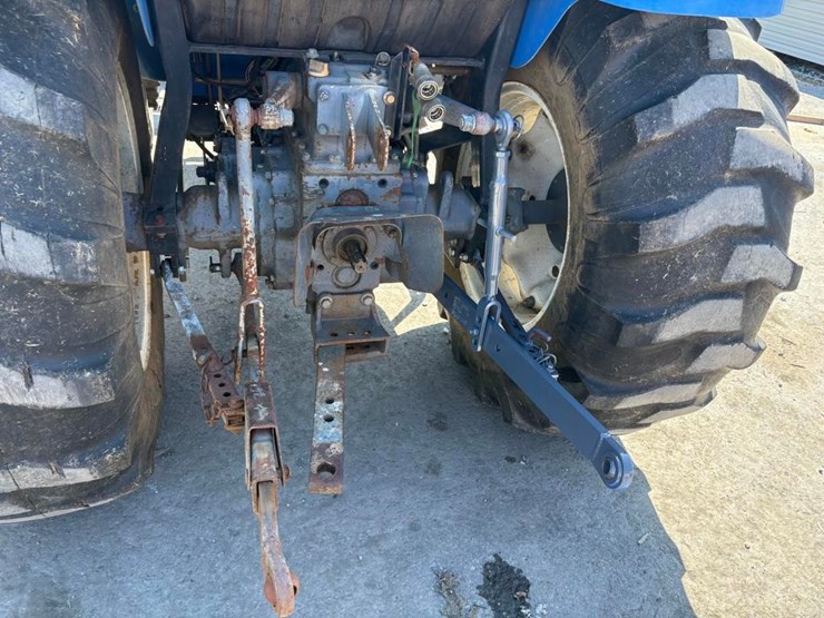 new-holland-tc45d-image-9