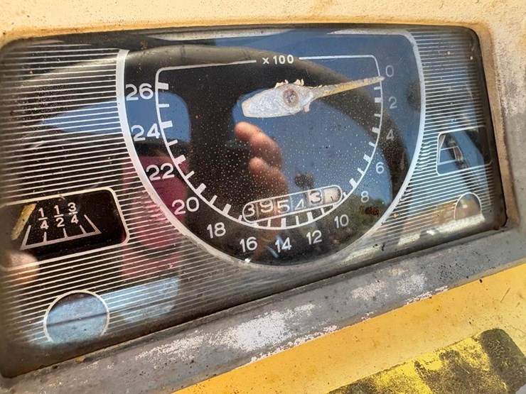 ford-3400-image-25