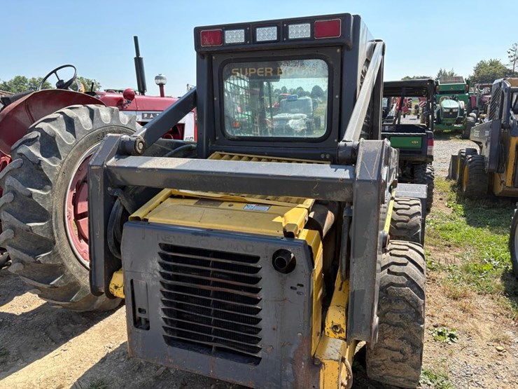 new-holland-ls160-image-5