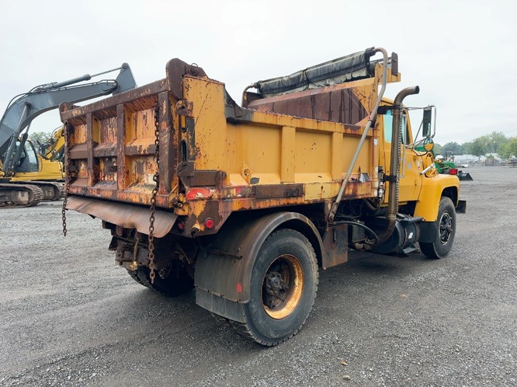 1991-ford-l8000-image-5