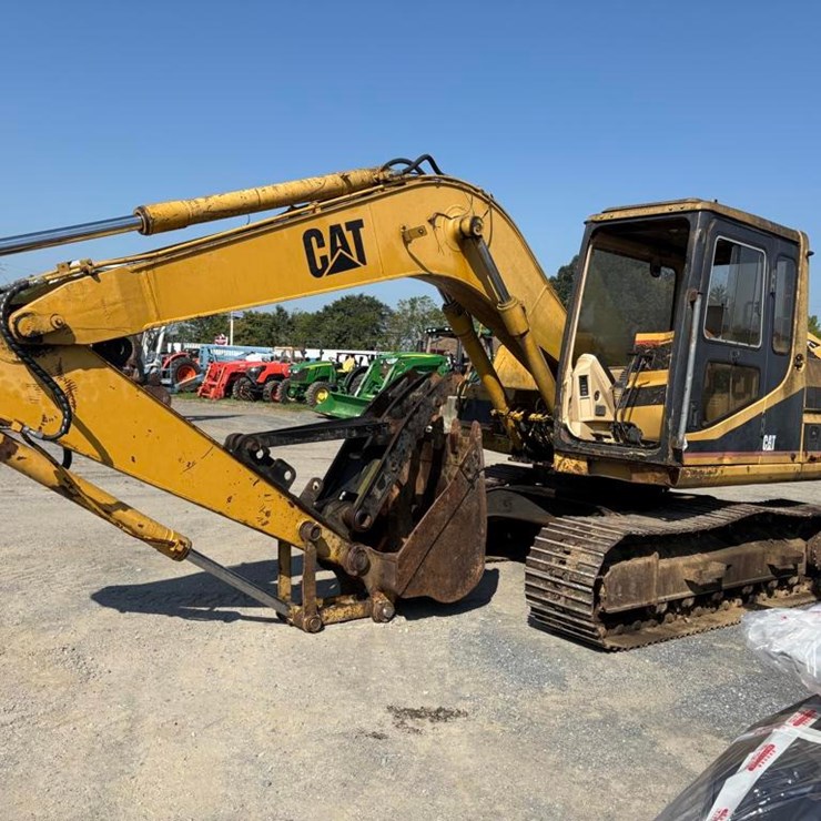 CATERPILLAR 311