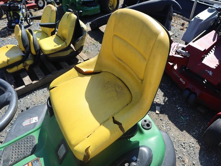 john-deere-l120-image-18