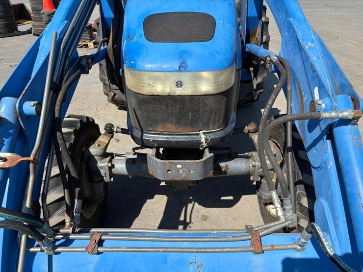 new-holland-tc45d-image-25