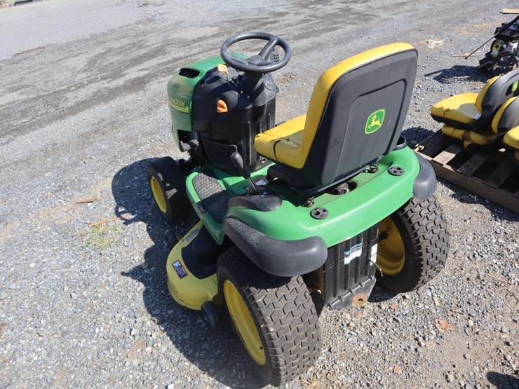 john-deere-l120-image-6