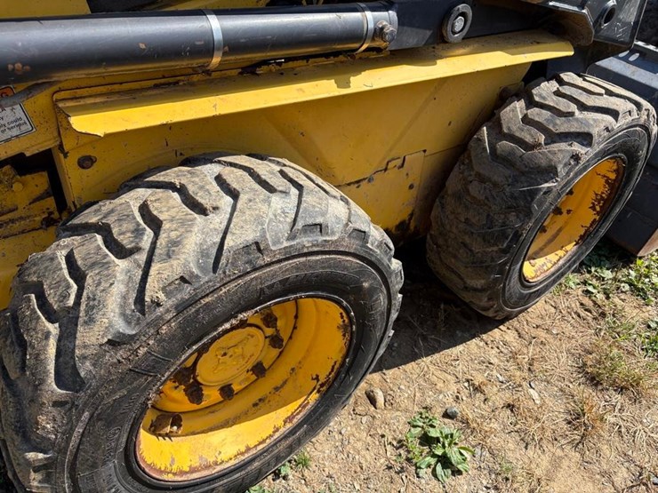 new-holland-ls160-image-6