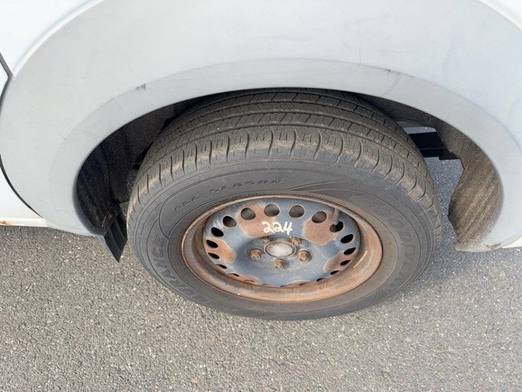 2013-ford-transit-connect-image-10