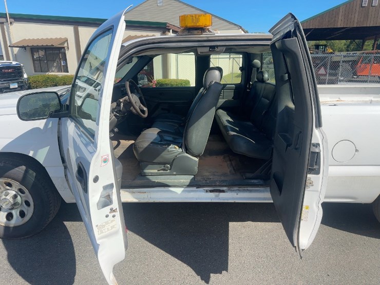 2006-chevrolet-silverado-1500-image-15