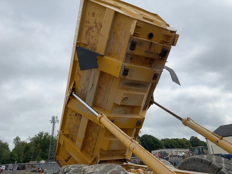 2001-deere-400c-image-20