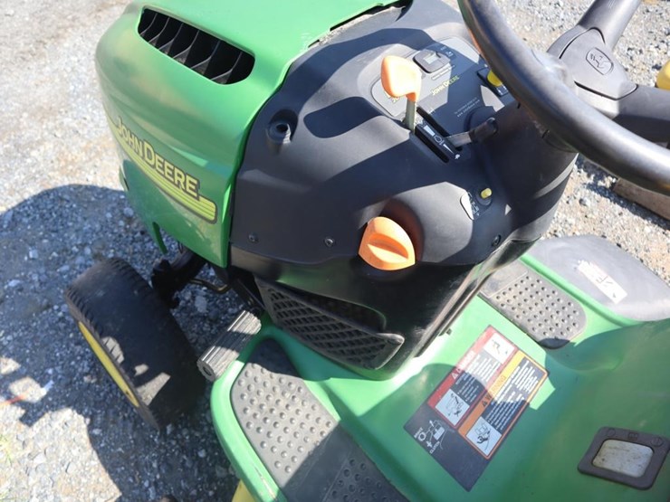 john-deere-l120-image-16