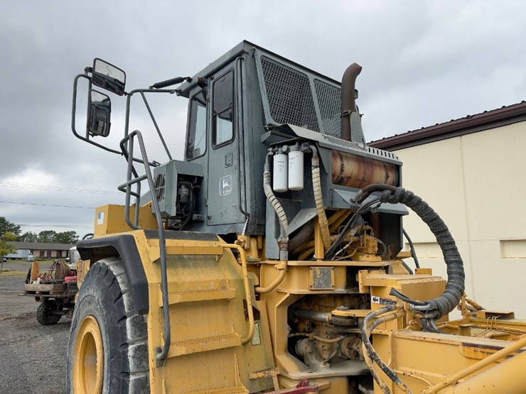 2001-deere-400c-image-16
