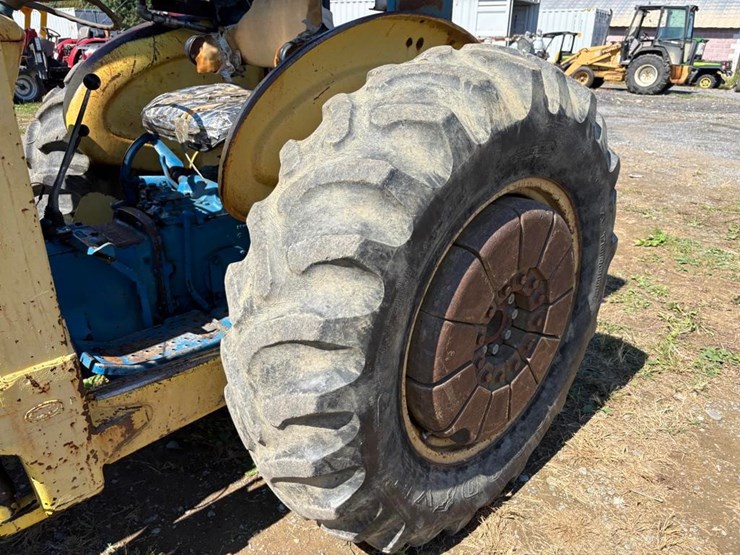 ford-3400-image-12