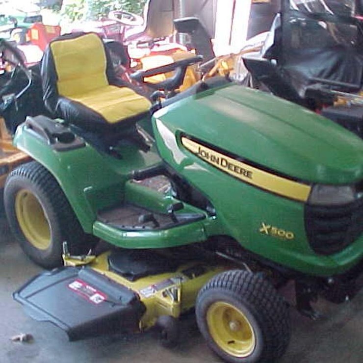 JOHN DEERE X500