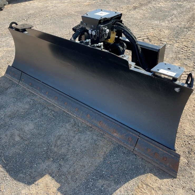 2022 CATERPILLAR 90