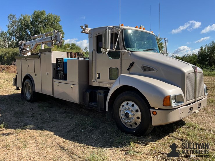 2007-kenworth-t300-image-3