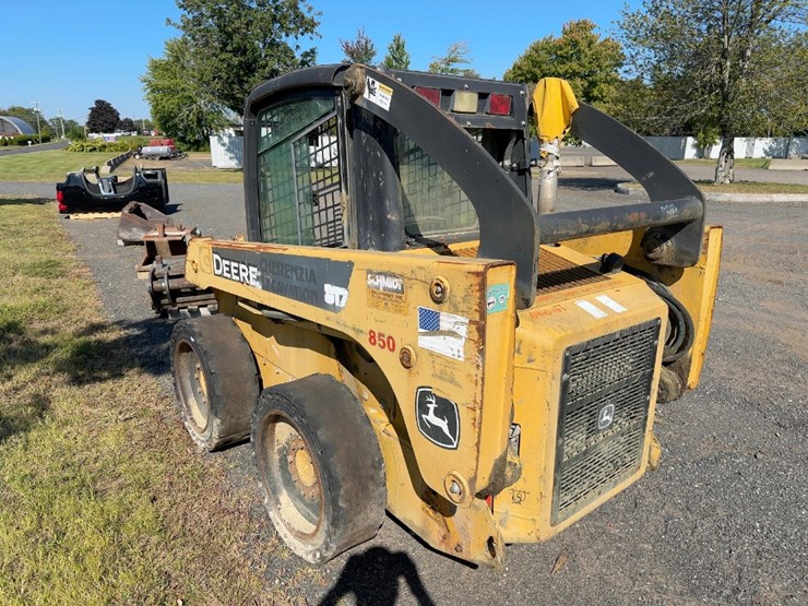 2006-john-deere-317-image-3