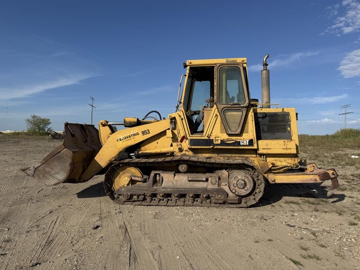 caterpillar-953-image-2