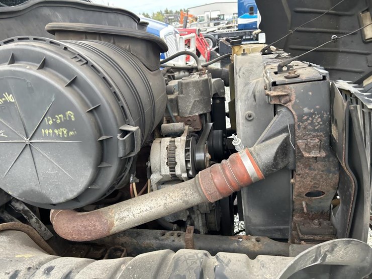 2002-international-durastar-4300-image-68