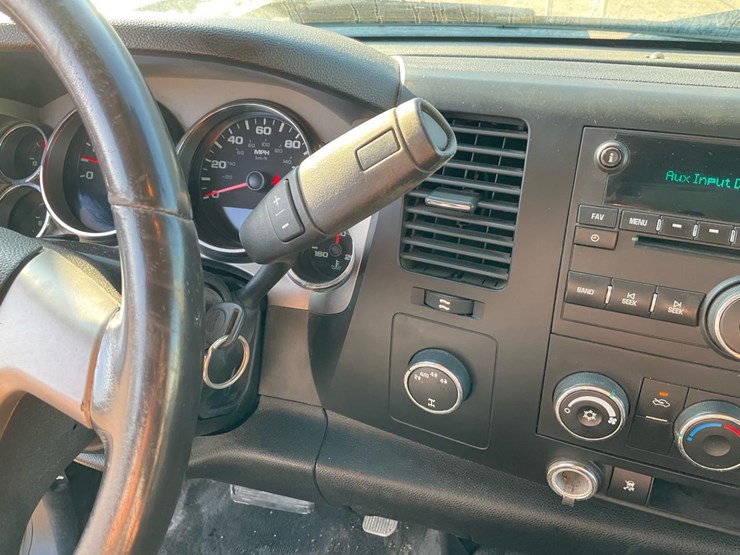 2010-gmc-sierra-1500-image-70