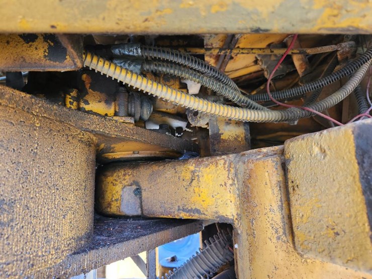caterpillar-980b-image-46