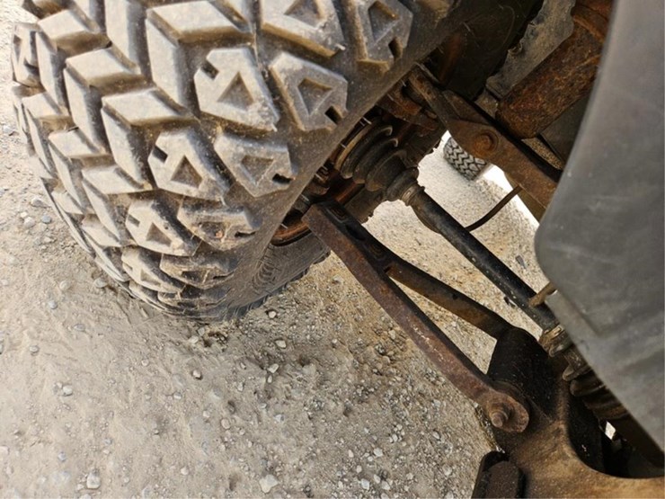 bobcat-2300-image-35
