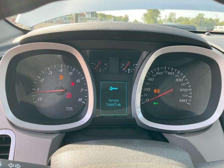 2010-chevrolet-equinox-ls-image-54