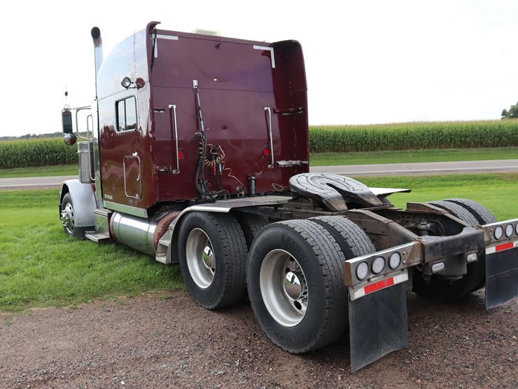 2006-peterbilt-379-image-7