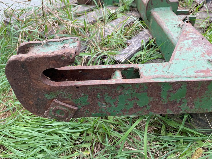 #7133-•-john-deere-3-point-quick-hitch-image-4