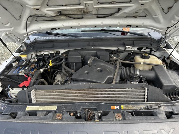 2011-ford-f250-image-32
