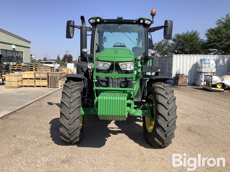 2023-john-deere-6r-155-image-2