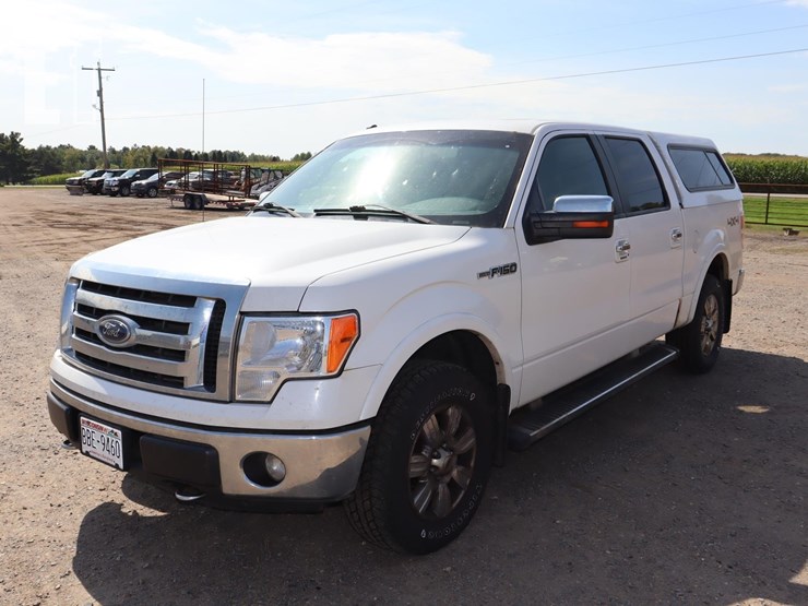 2011-ford-f150-lariat-image-1