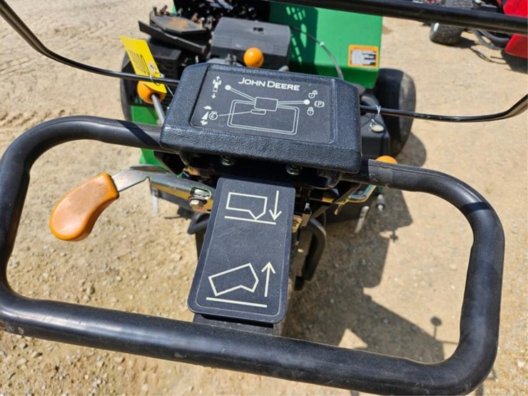 john-deere-800-image-22