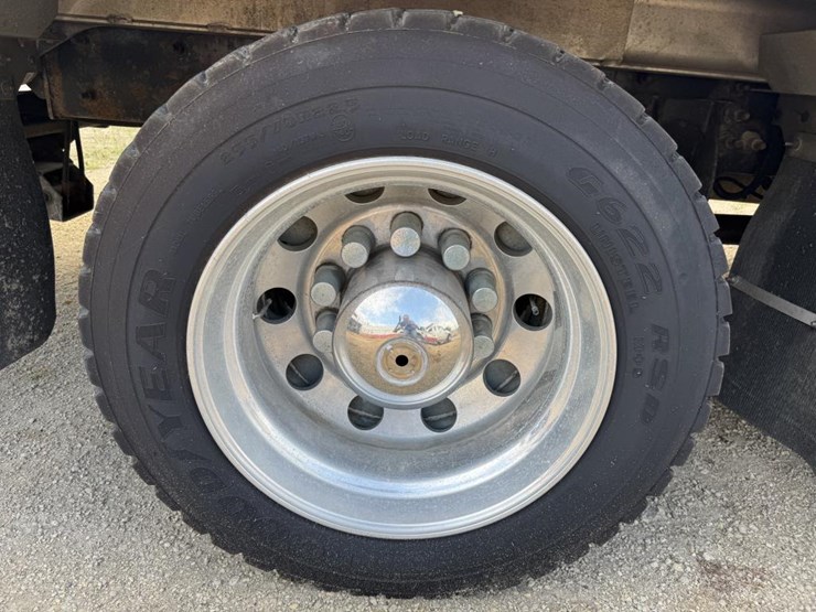 2017-international-durastar-4300-image-72