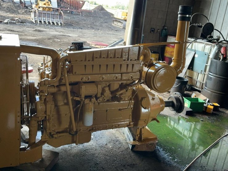 caterpillar-14-image-3