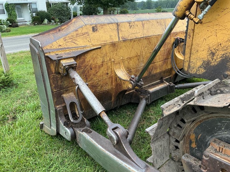 1999-deere-850c-image-24