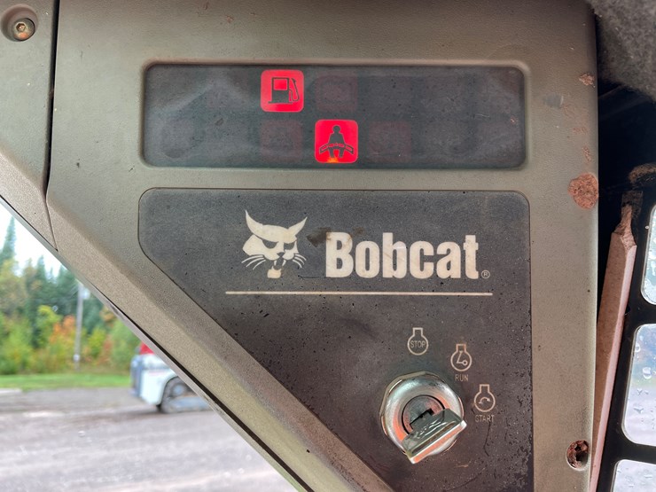 2001-bobcat-873-image-43
