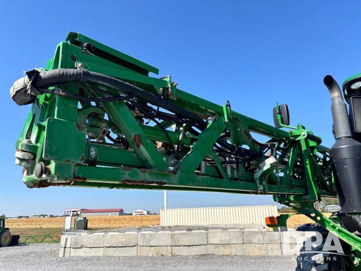2017-john-deere-r4038-image-123