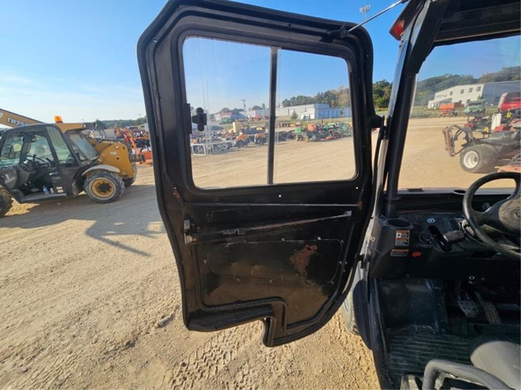 kubota-rtv-x900-image-23