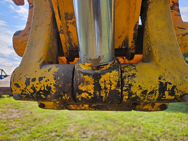 2001-jcb-520-image-74