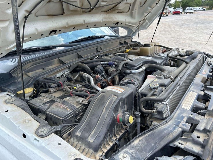 2011-ford-f350-image-9