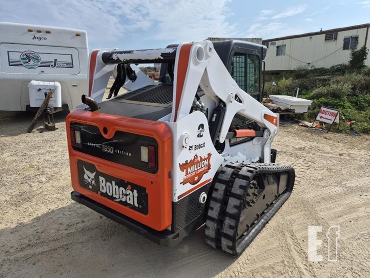 2014-bobcat-t650-image-8
