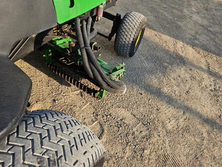 john-deere-3225c-image-17