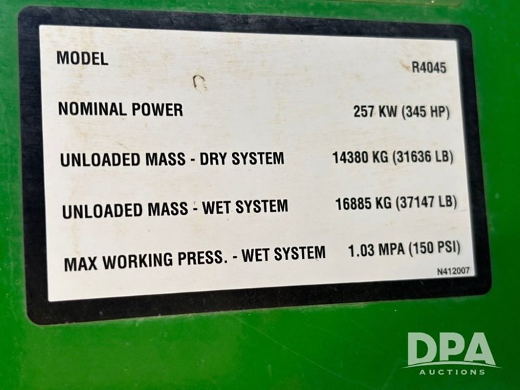 2019-john-deere-r4045-image-146