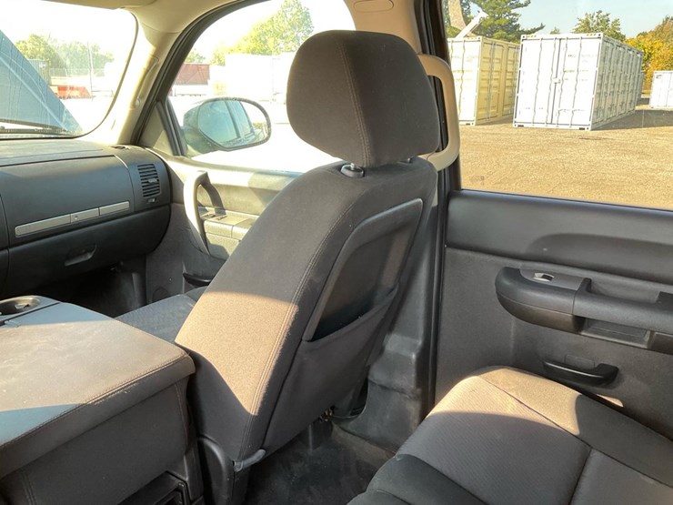 2010-gmc-sierra-1500-image-82